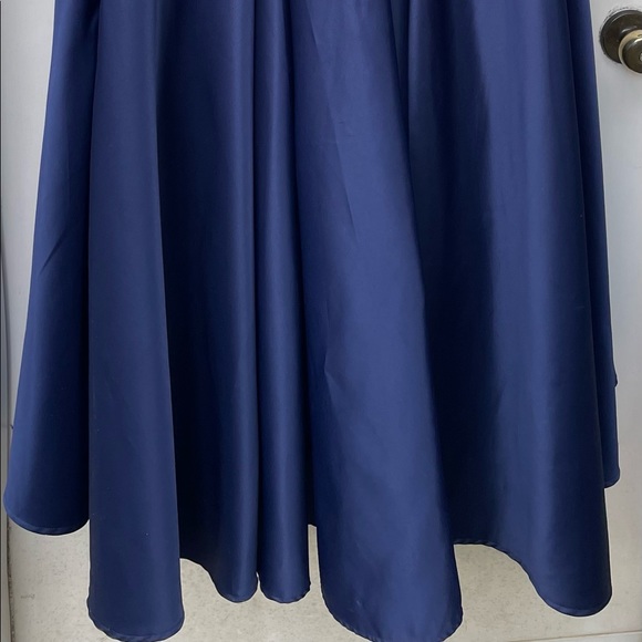 Navy Grad dress with sequins - Picture 4 of 9